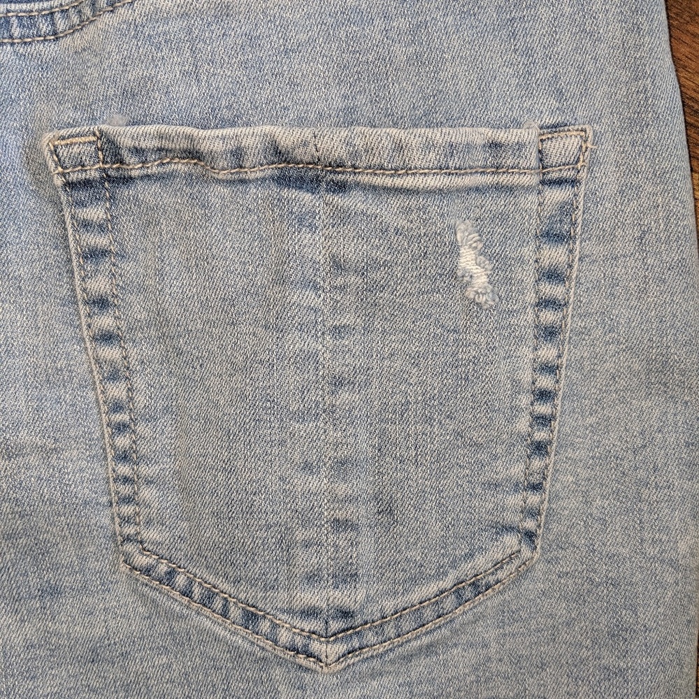 REFUGE BRAND HIGH WAISTED BUTTON FLY SHORTS - Picture 6 of 8